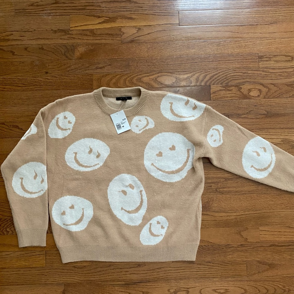 NWT Smiley Face Sweater